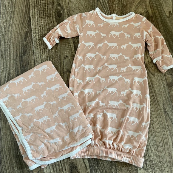 Kickee Pants Other - Kickee Pants baby gown and swaddle blanket bamboo Doe and Fawn deer print